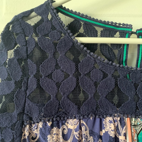 Vintage Anthropology long lace pattern shirt - Picture 3 of 5